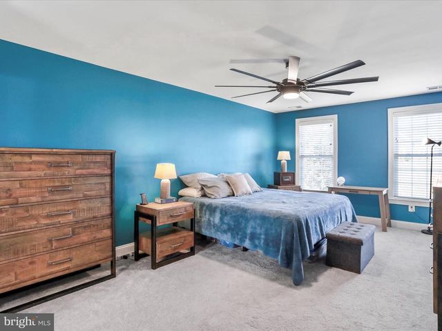 43 LITTLE SORREL DR, Middletown, VA 22645