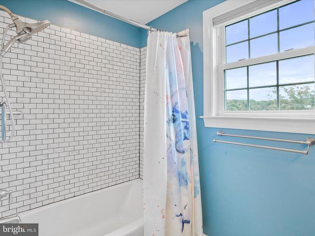 43 LITTLE SORREL DR, Middletown, VA 22645