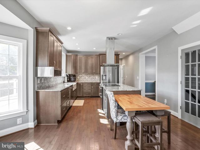 43 LITTLE SORREL DR, Middletown, VA 22645