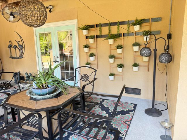 609 King Haven Lane, Johns Island, SC 29455