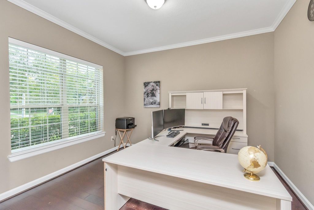 Image 4 of property listing at 2627 Lazy Vine Lane, Missouri City, TX 77459