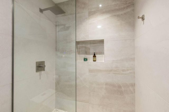 1826 JEFFERSON Street 2, Hollywood, FL 33020