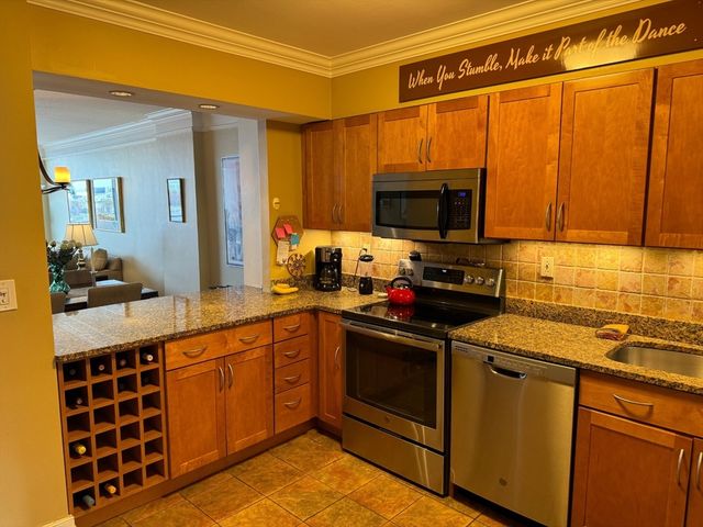 330 Beacon St 114, Boston, MA 02116
