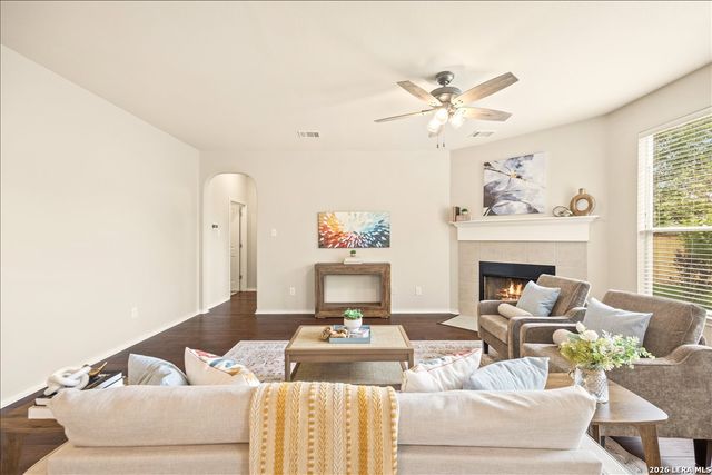 25622 Texas Ash, San Antonio, TX 78261