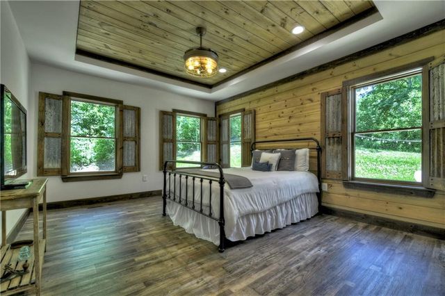 3181 Sugar Creek Road, Blue Ridge, GA 30513