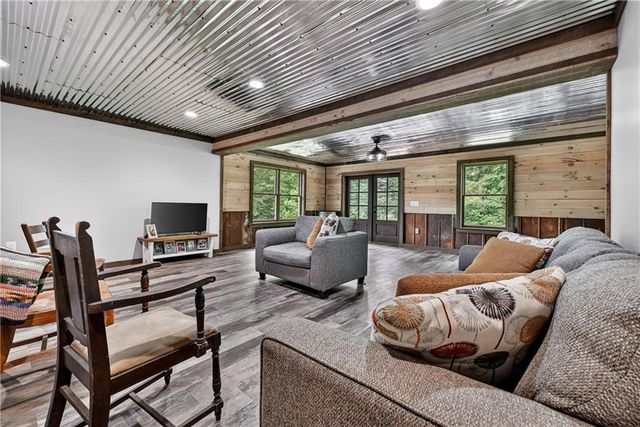 3181 Sugar Creek Road, Blue Ridge, GA 30513