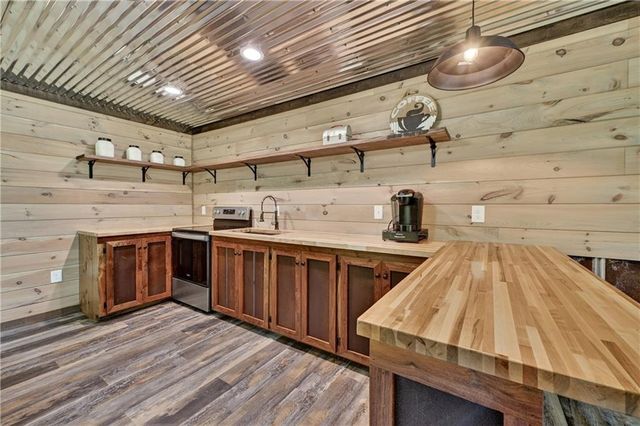 3181 Sugar Creek Road, Blue Ridge, GA 30513