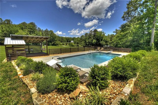 3181 Sugar Creek Road, Blue Ridge, GA 30513
