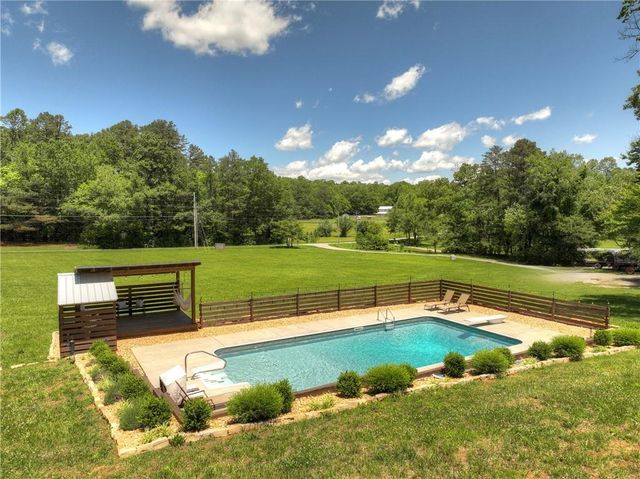 3181 Sugar Creek Road, Blue Ridge, GA 30513