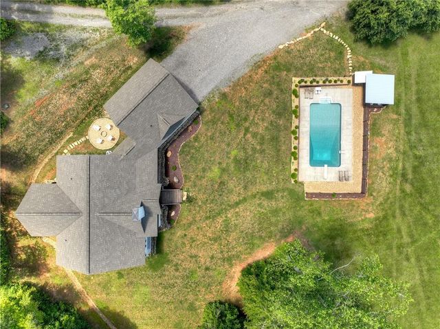 3181 Sugar Creek Road, Blue Ridge, GA 30513