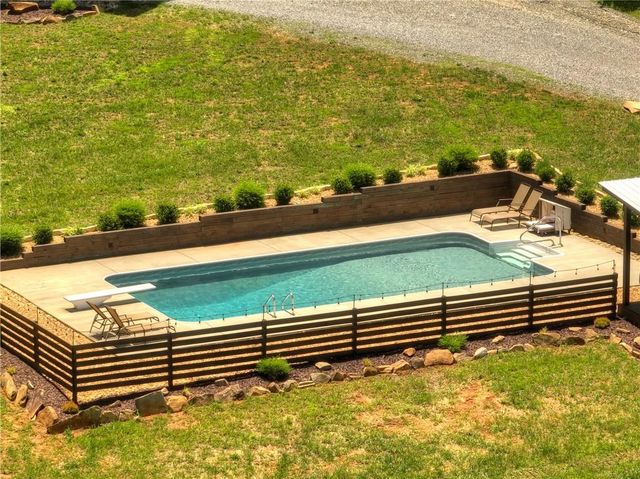 3181 Sugar Creek Road, Blue Ridge, GA 30513