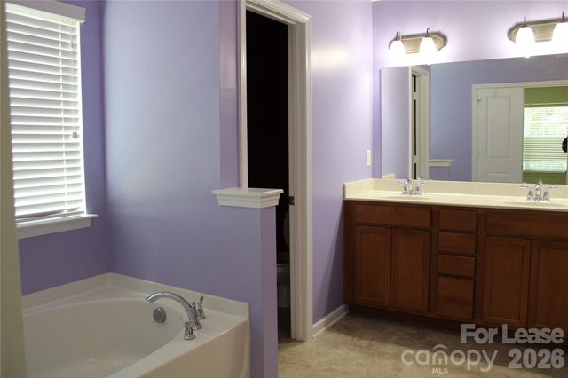 16119 Raptor Court, Charlotte, NC 28278