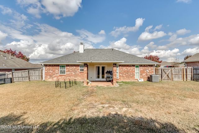 217 White Oak Place, Pearl, MS 39208