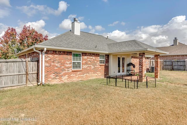 217 White Oak Place, Pearl, MS 39208