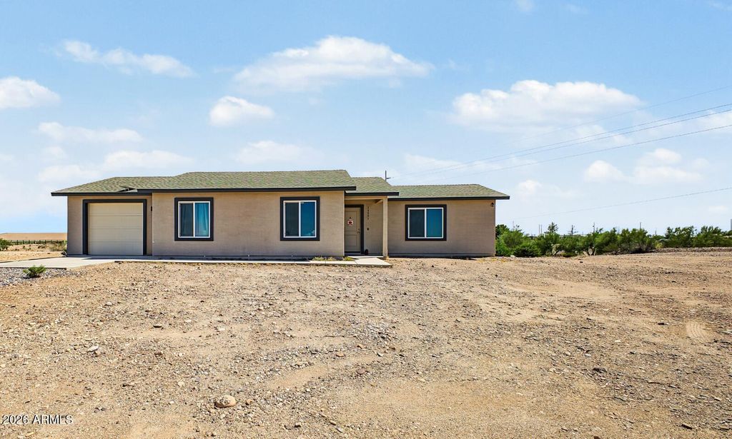 14597 N RIVERVIEW Court, Florence, AZ 85132 — exterior