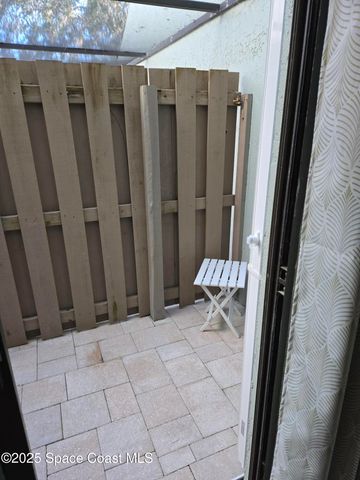 1123 Breezy Way 8c, Sebastian, FL 32958