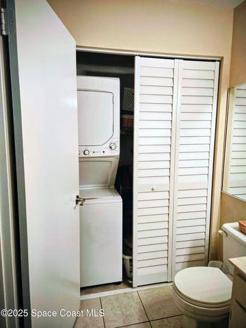 1123 Breezy Way 8c, Sebastian, FL 32958