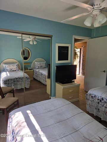 1123 Breezy Way 8c, Sebastian, FL 32958