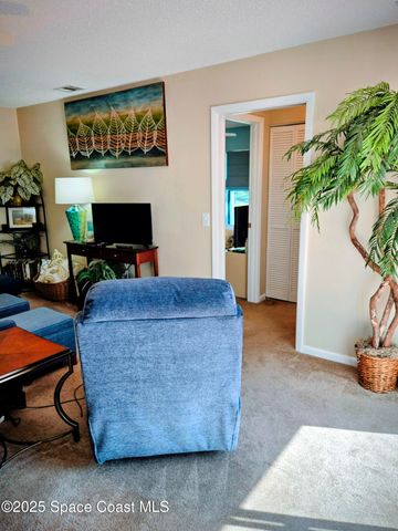 1123 Breezy Way 8c, Sebastian, FL 32958