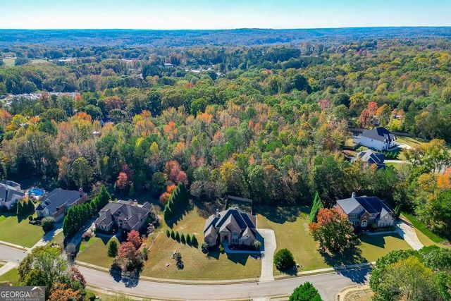 940 Chateau Forest Road, Hoschton, GA 30548