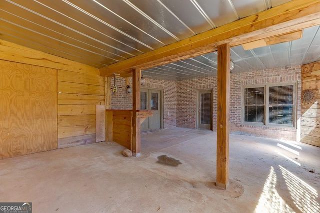 940 Chateau Forest Road, Hoschton, GA 30548