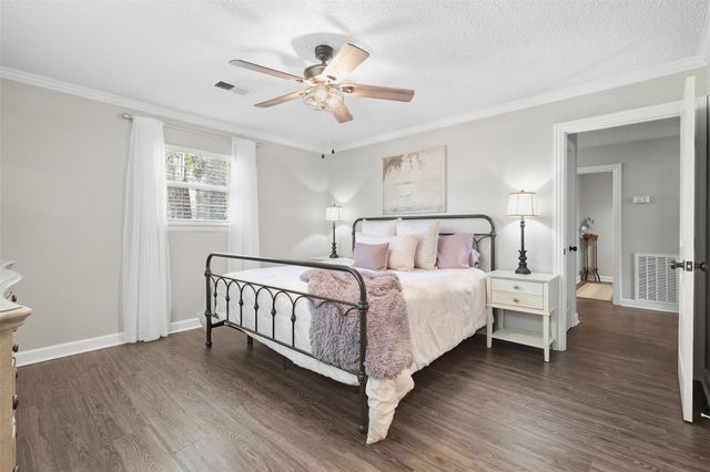 3705 September Drive, Baytown, TX 77521