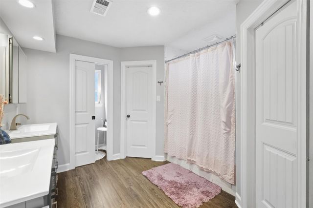 3705 September Drive, Baytown, TX 77521