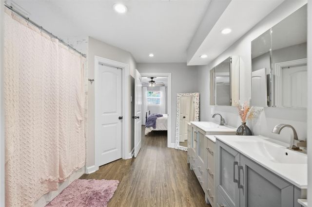 3705 September Drive, Baytown, TX 77521