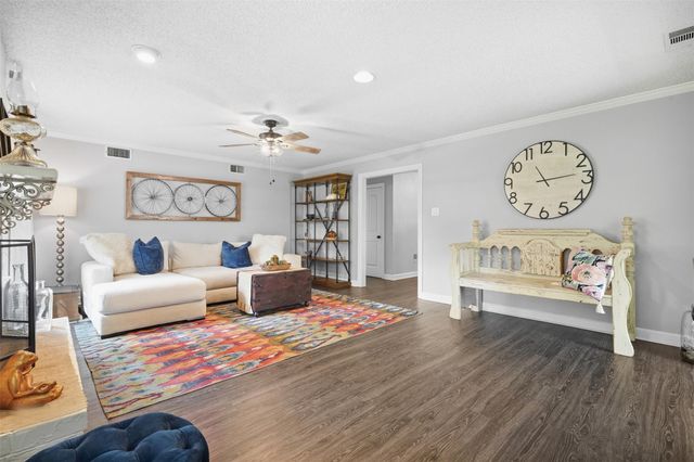 3705 September Drive, Baytown, TX 77521