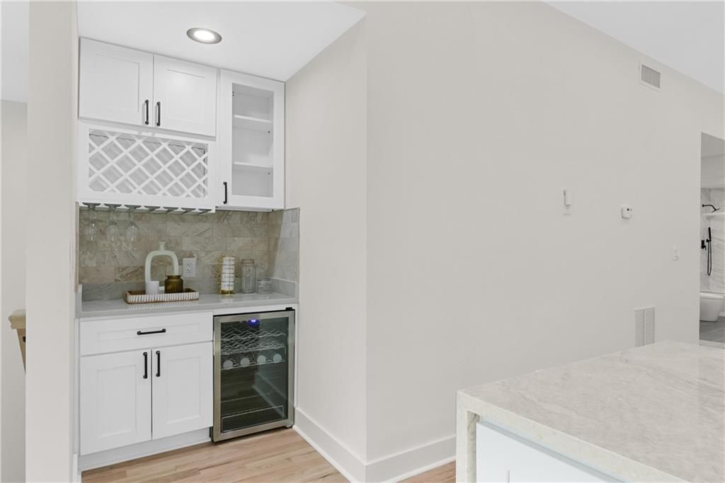 Image 16 of property listing at 3154 Briarcliff Way, Atlanta, GA 30345