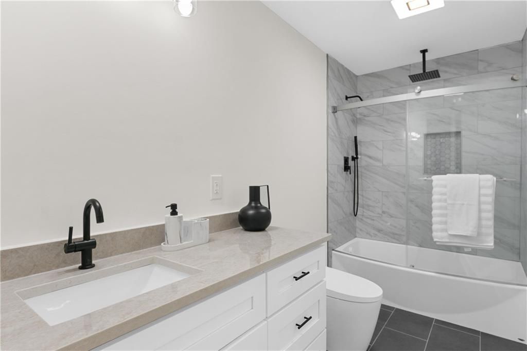 Image 17 of property listing at 3154 Briarcliff Way, Atlanta, GA 30345