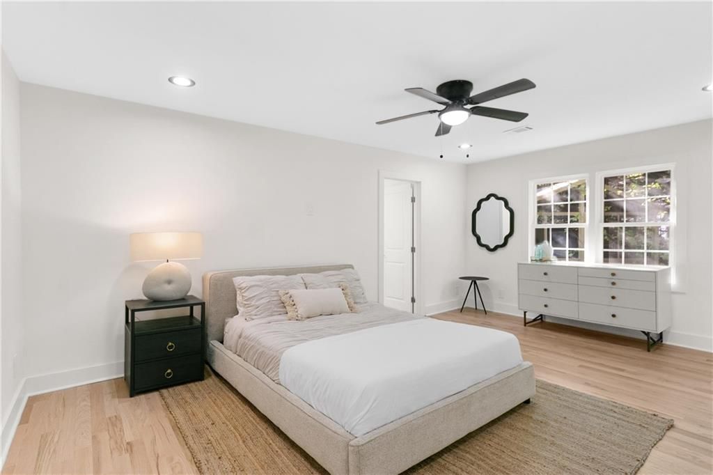 Image 19 of property listing at 3154 Briarcliff Way, Atlanta, GA 30345