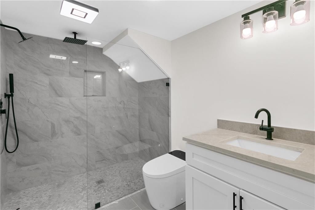 Image 35 of property listing at 3154 Briarcliff Way, Atlanta, GA 30345