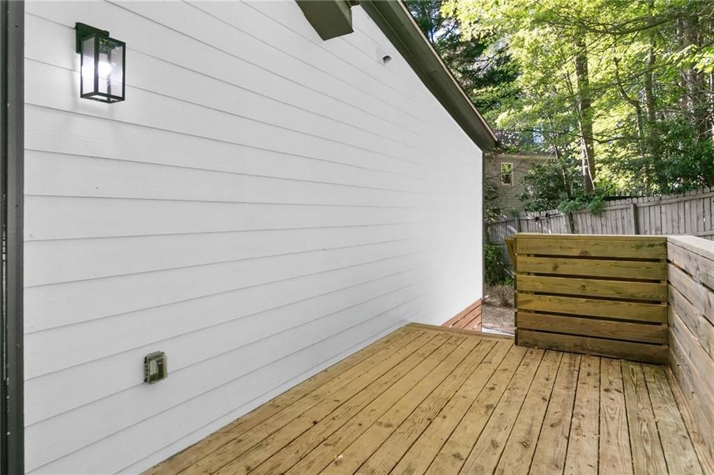 Image 38 of property listing at 3154 Briarcliff Way, Atlanta, GA 30345