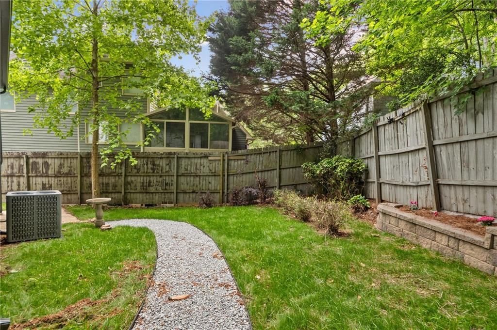 Image 41 of property listing at 3154 Briarcliff Way, Atlanta, GA 30345