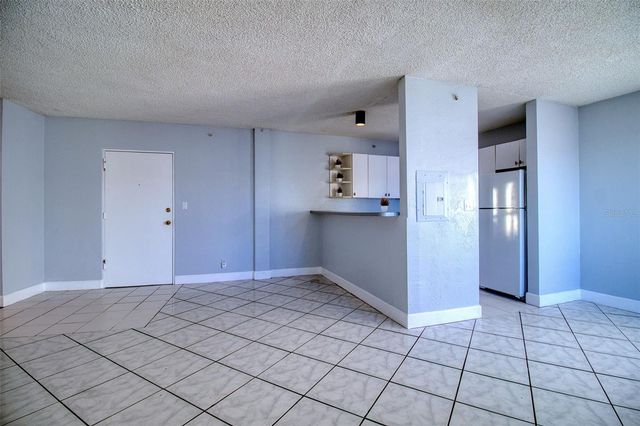 3315 58 AVENUE S 608, St Petersburg, FL 33712