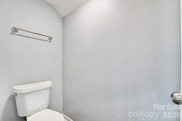 1112 Thoroughbred Place NW, Concord, NC 28027