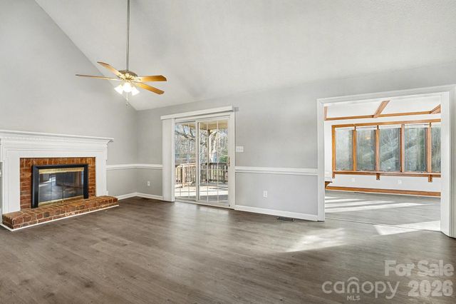 1112 Thoroughbred Place NW, Concord, NC 28027