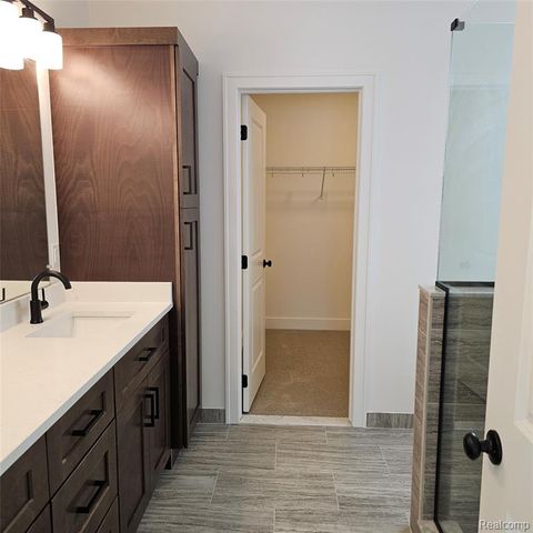 50797 Mistwood Drive, Macomb, MI 48042