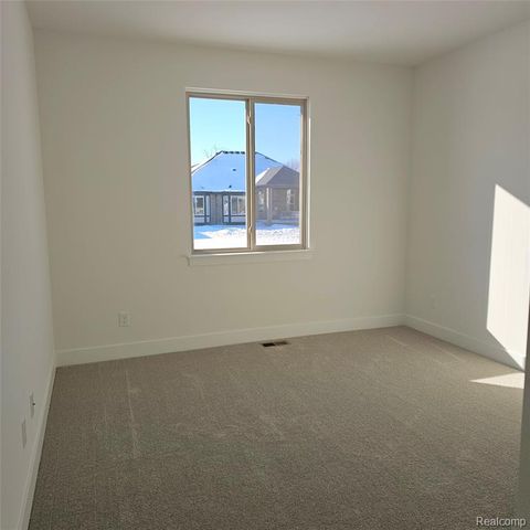 50797 Mistwood Drive, Macomb, MI 48042