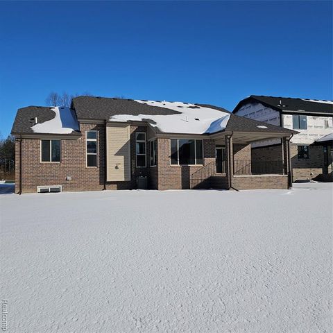 50797 Mistwood Drive, Macomb, MI 48042