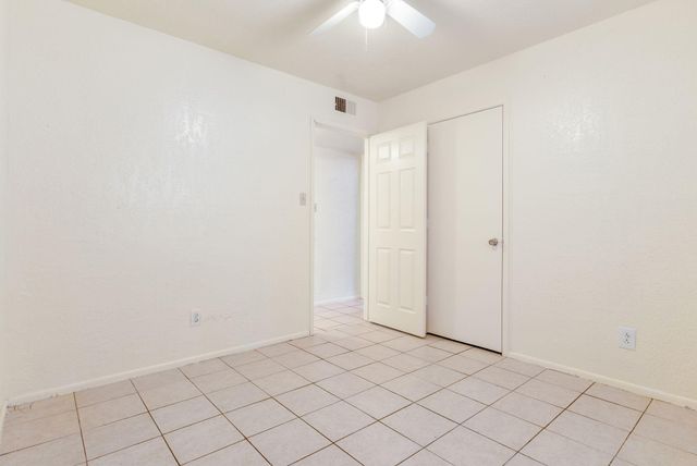 1325 La Poblana Road NW, Albuquerque, NM 87107