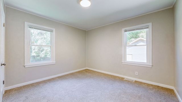 968 Swift Dr, Clarksville, TN 37040