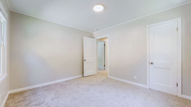 968 Swift Dr, Clarksville, TN 37040