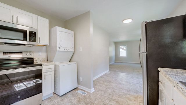 968 Swift Dr, Clarksville, TN 37040