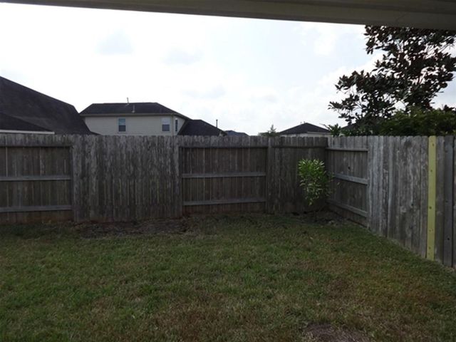 4719 Brazos Point Lane, Fresno, TX 77545