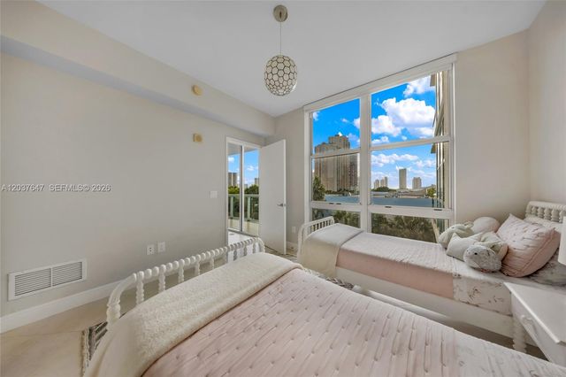 3131 NE 188th St 2-506, Aventura, FL 33180