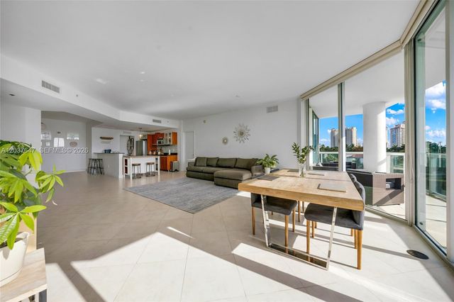 3131 NE 188th St 2-506, Aventura, FL 33180