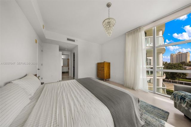 3131 NE 188th St 2-506, Aventura, FL 33180