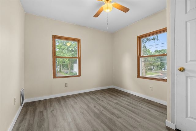 1512 Race Street, Kalamazoo, MI 49001